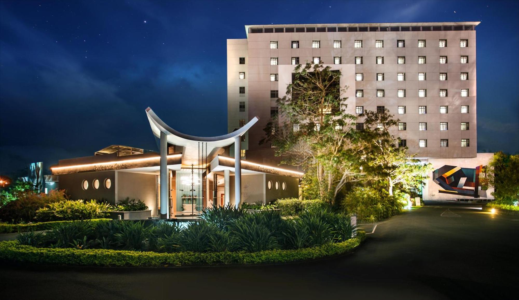 קואטרה בורנס Hennessy Park Hotel מראה חיצוני תמונה