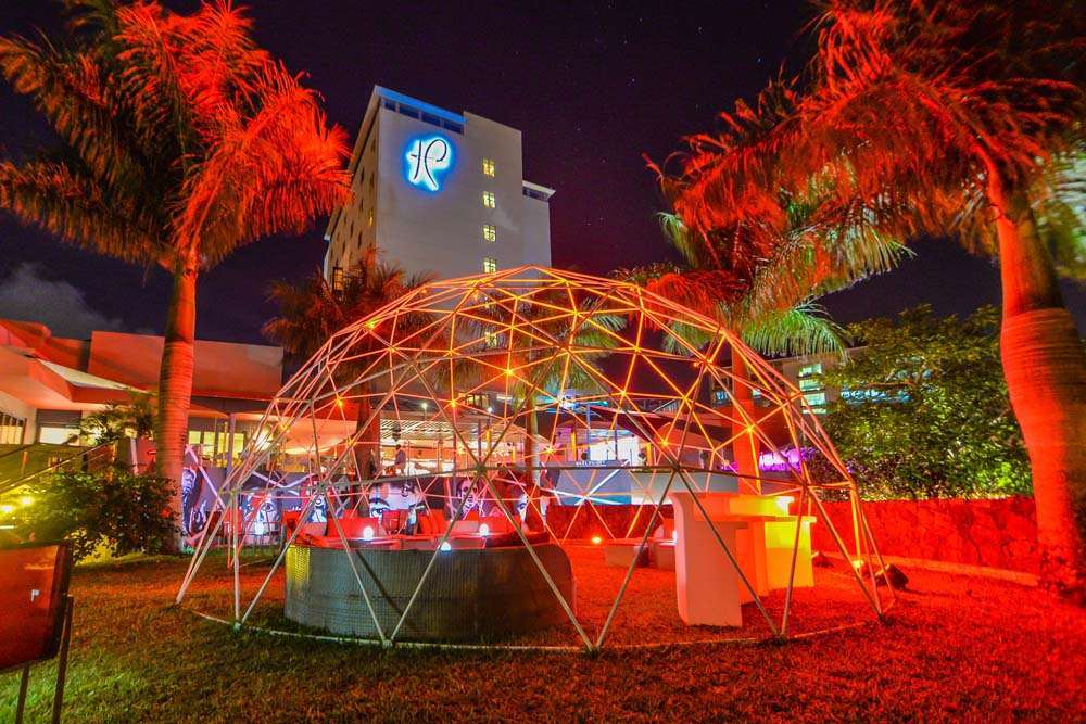 קואטרה בורנס Hennessy Park Hotel מראה חיצוני תמונה